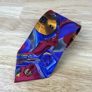 Vintage KODAK FILM Promo 100% Silk Varucci TIE. 3.5"