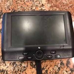 Ematic ED929D 9" Dual Screen Portable DVD Player with Dual DVD Preowned