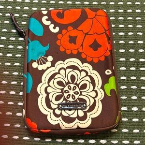 💥2/$10 Vera Bradley Lola Neoprene small Tablet/ Ipad Sleeve/ Case padded