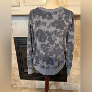 Mondetta Women's Printed Crewneck Active Sweatshirt Gray Blue Size Large