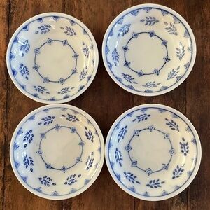 IDG Williams and Sonoma vintage cereal bowl set of 4