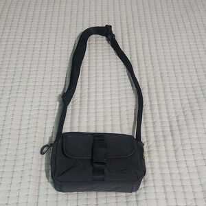 C and C California crossbody/belt bag: black