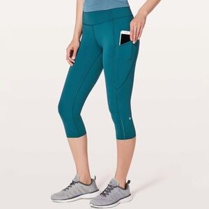 Lululemon Fast & Free Crop II *Nulux Dark Uniform Blue