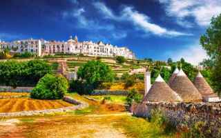 borgo  locorotondo  puglia  viaggi