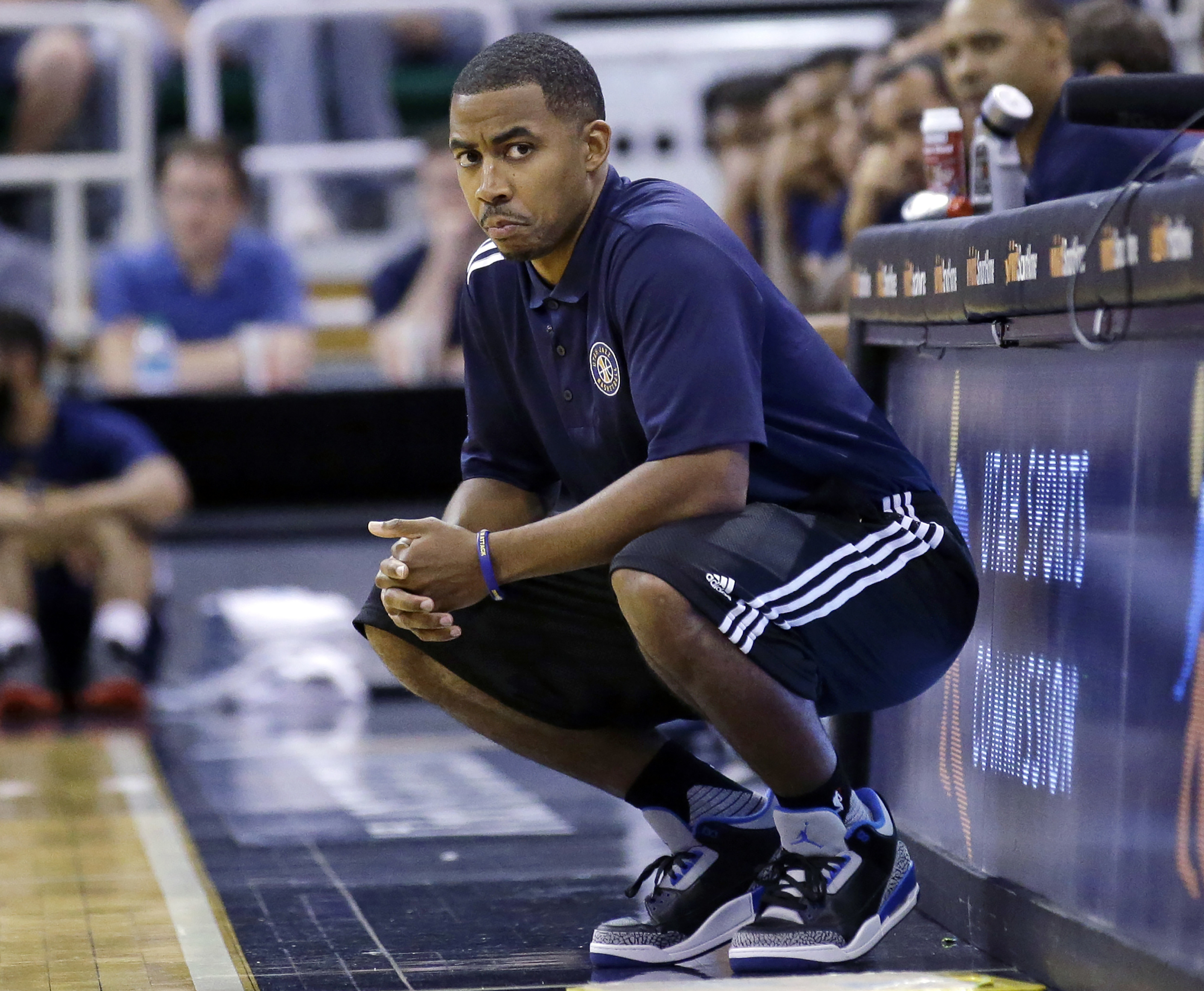 FILE - Utah Jazz coach Johnnie Bryant looks on during the second half of an NBA summer league basketball game against the Boston Celtics, July 5, 2016, in Salt Lake City. New York Knicks assistant Bryant is joining new Cleveland Cavaliers coach Kenny Atkinson's staff, a person familiar with the hiring told The Associated Press, Saturday, July 6, 2024. (AP Photo/Rick Bowmer, File)