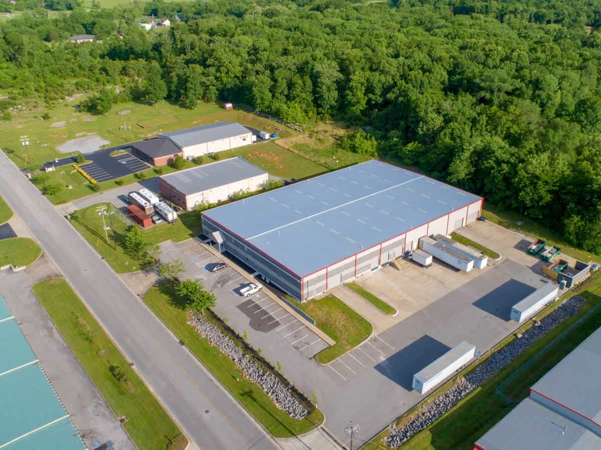 aerial drone photo of commercial facility in Lebanon, Tennessee