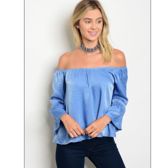 Tops - 🔥4 for 25 Blue Off The Shoulder Top