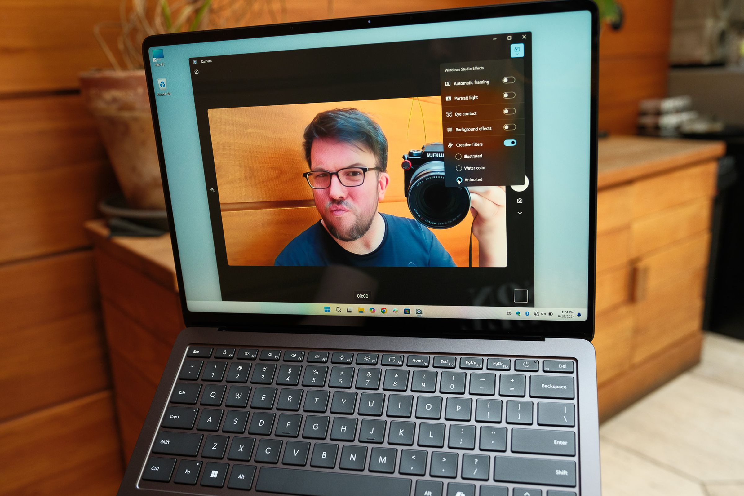 A hands-on photo of Microsoft’s 13.8-inch Surface Laptop.