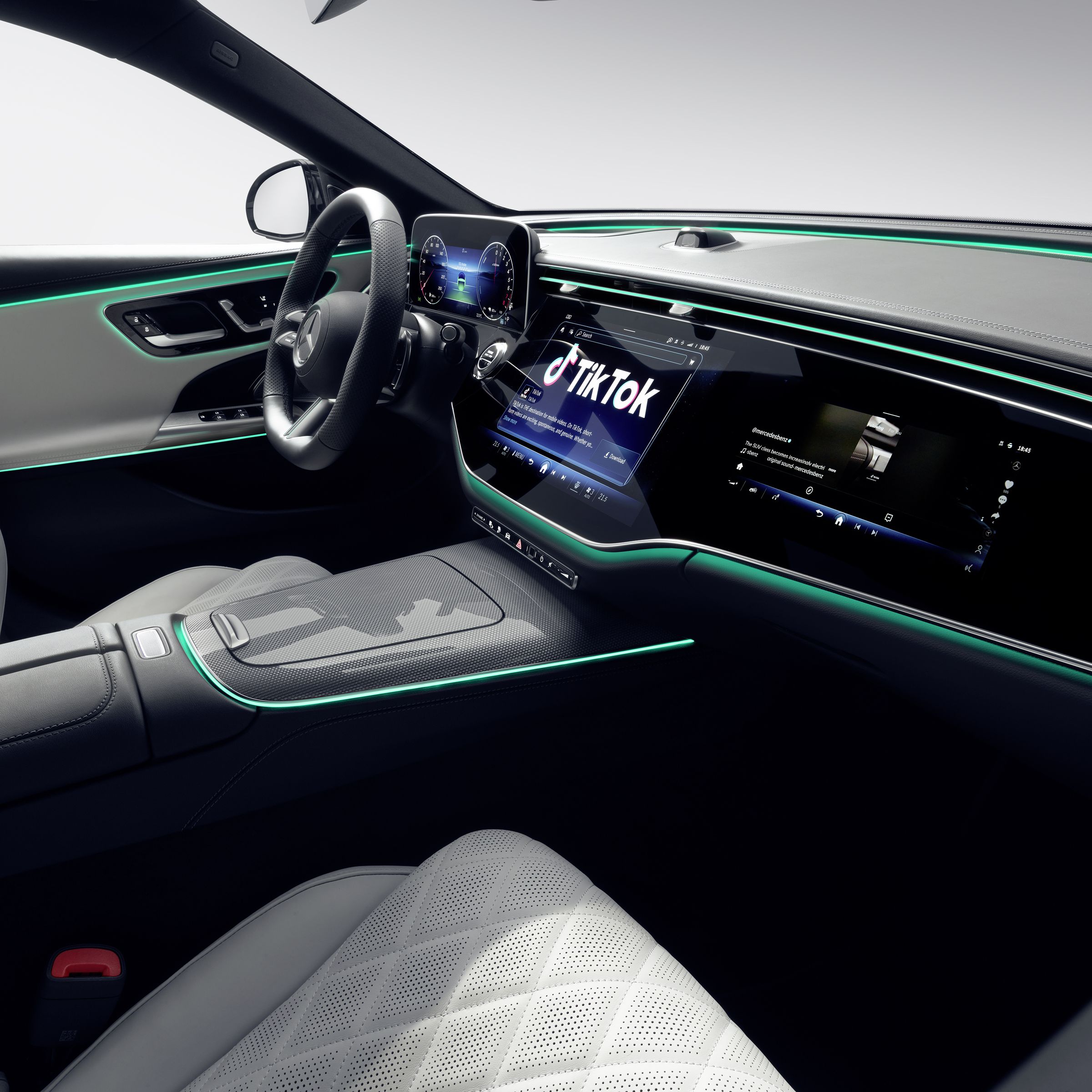 Mercedes-Benz E-Class refreshed interior