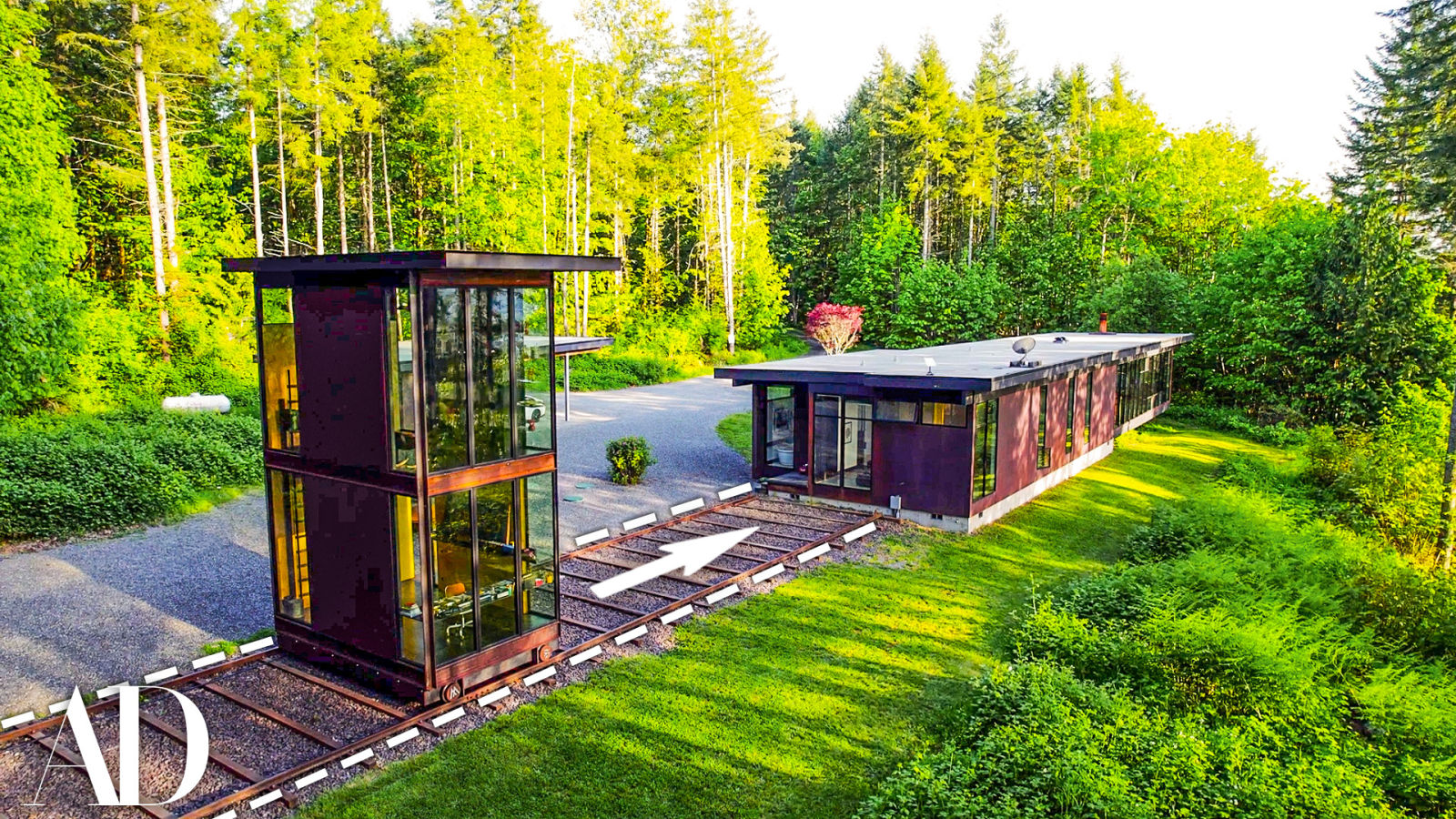 Inside a Modern Moving Home On Railroad Tracks