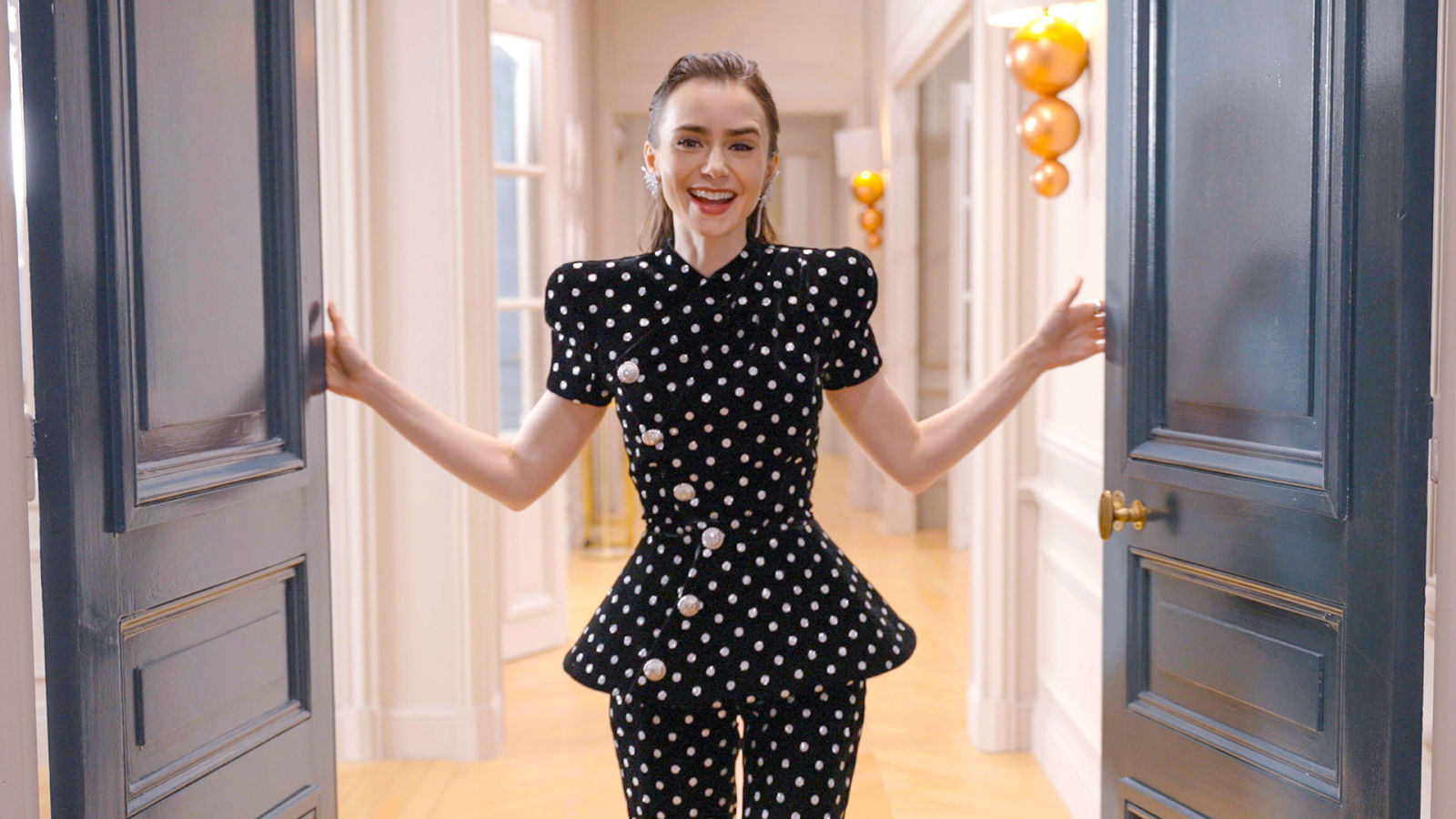 Touring the ‘Emily in Paris’ Season 4 Set With Lily Collins