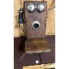 Image 1 : ANTIQUE WALL MOUNTED CRANK TELEPHONE 