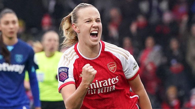 Beth Mead celebrates after scoring against West Ham