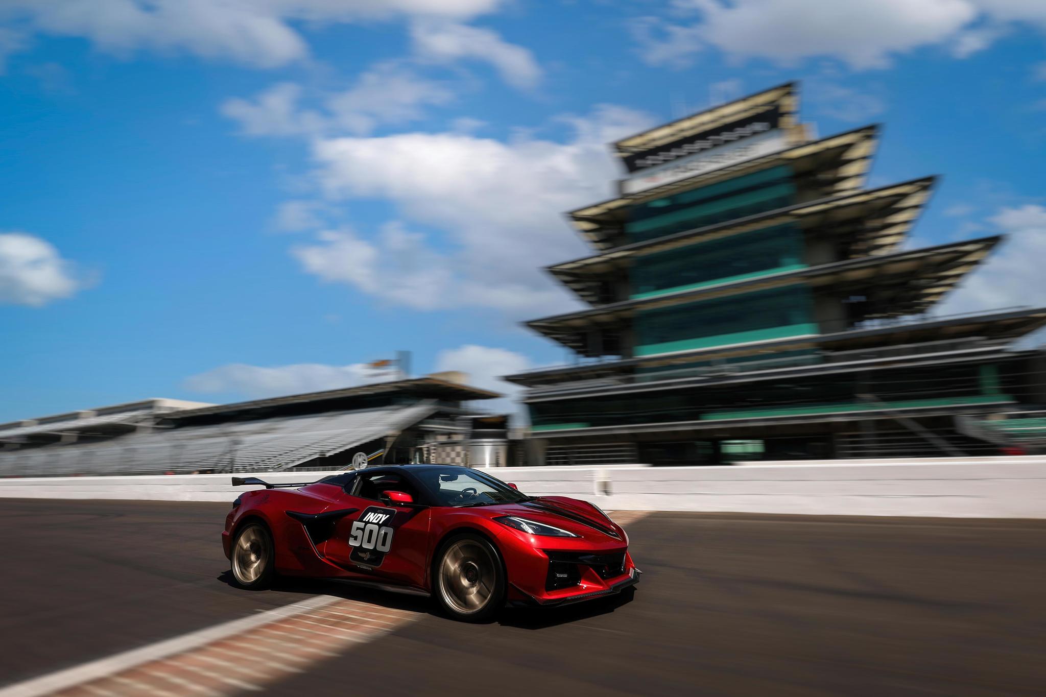 Sarah Fisher will drive the Indy 500 Pace Car in 2023