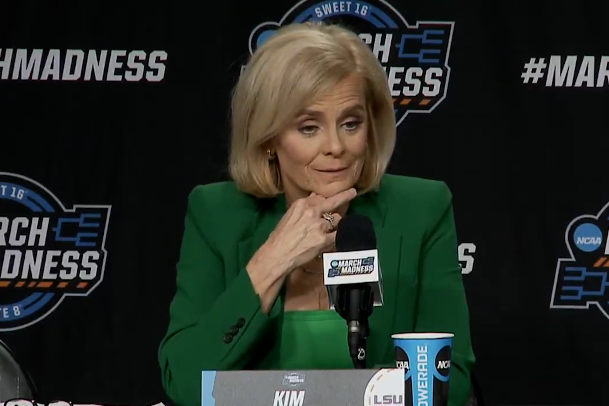 Kim Mulkey had post-game words to Caitlin Clark