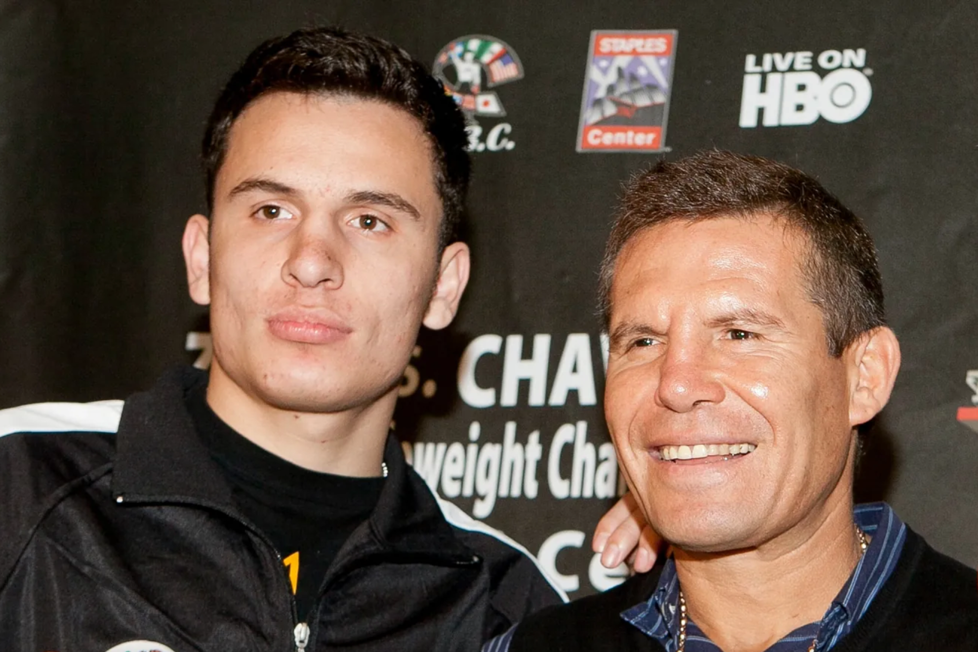 Julio Cesar Chavez has his eye on son Omars return to boxing ring