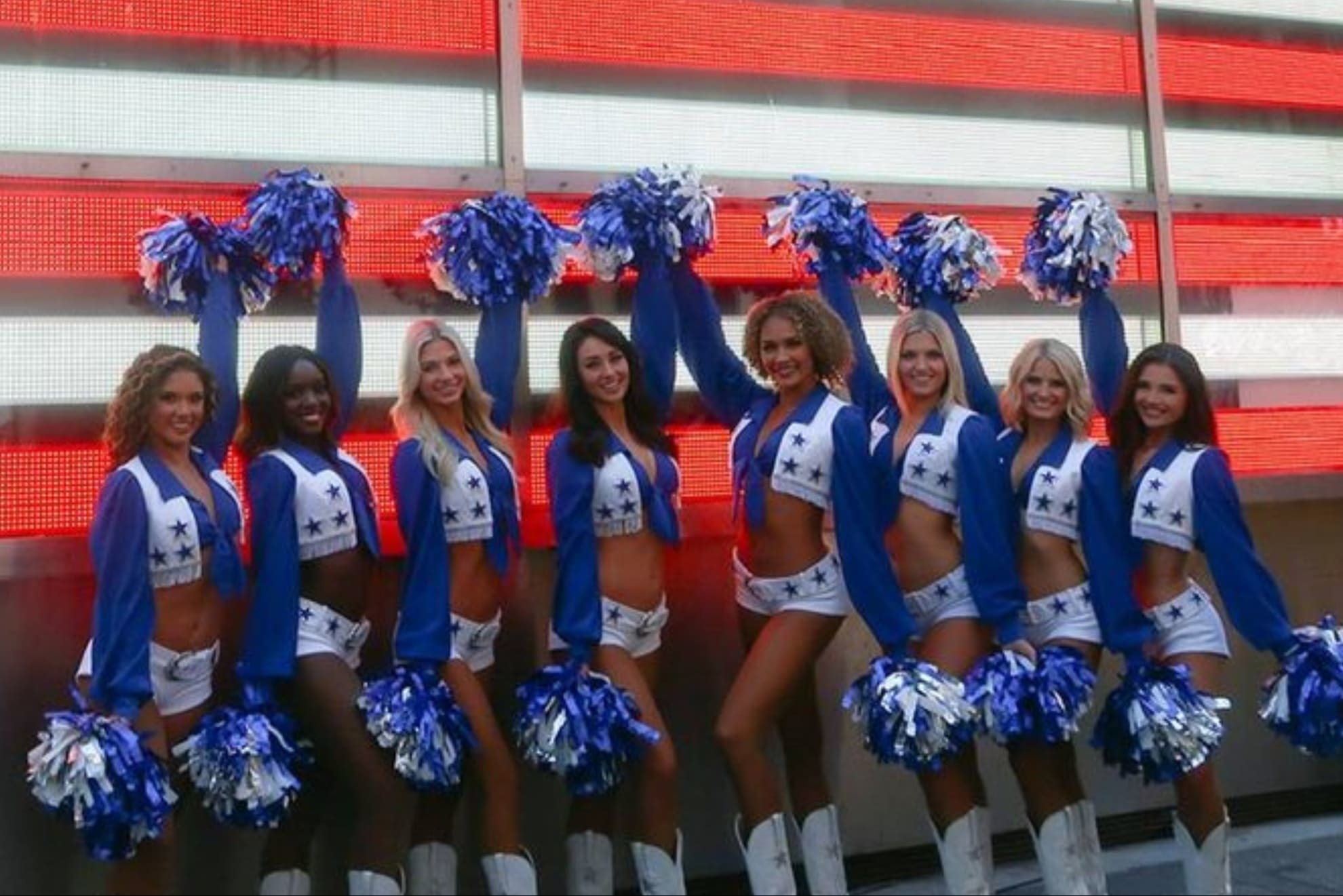 The world famous Dallas Cowboys Cheerleaders.