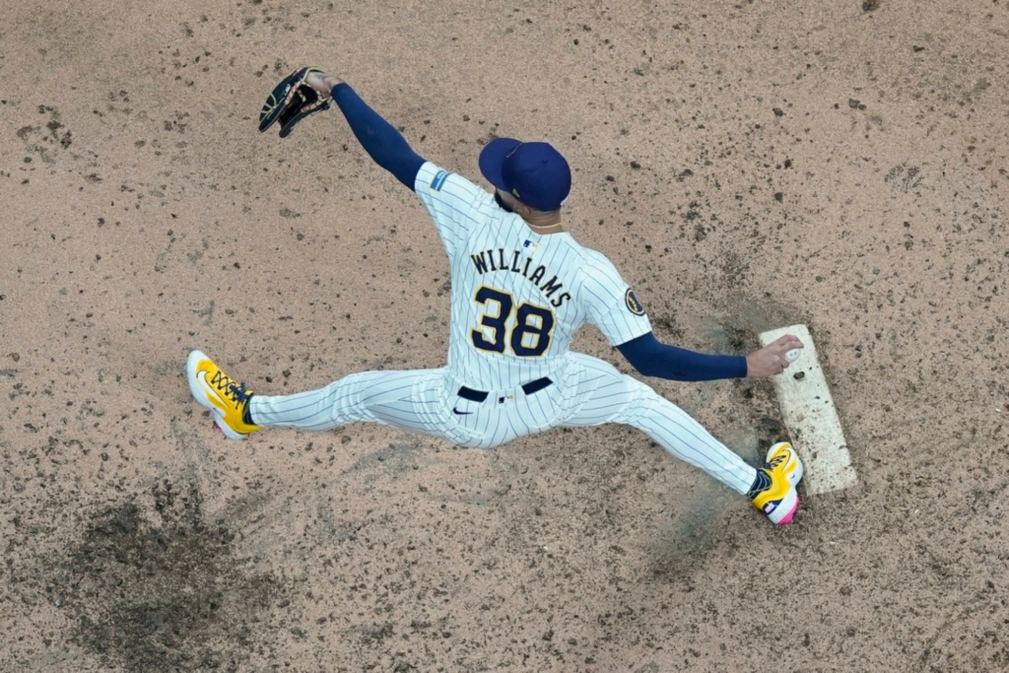 Devin Williams, in action during the game against the Mets.