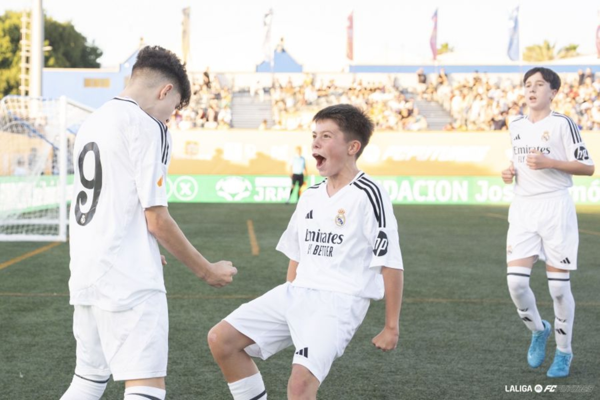 Duarte celebrando un gol con el Madrid.