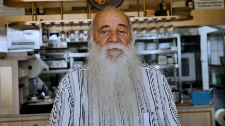 Uri, Israeli restaurant owner, Acre