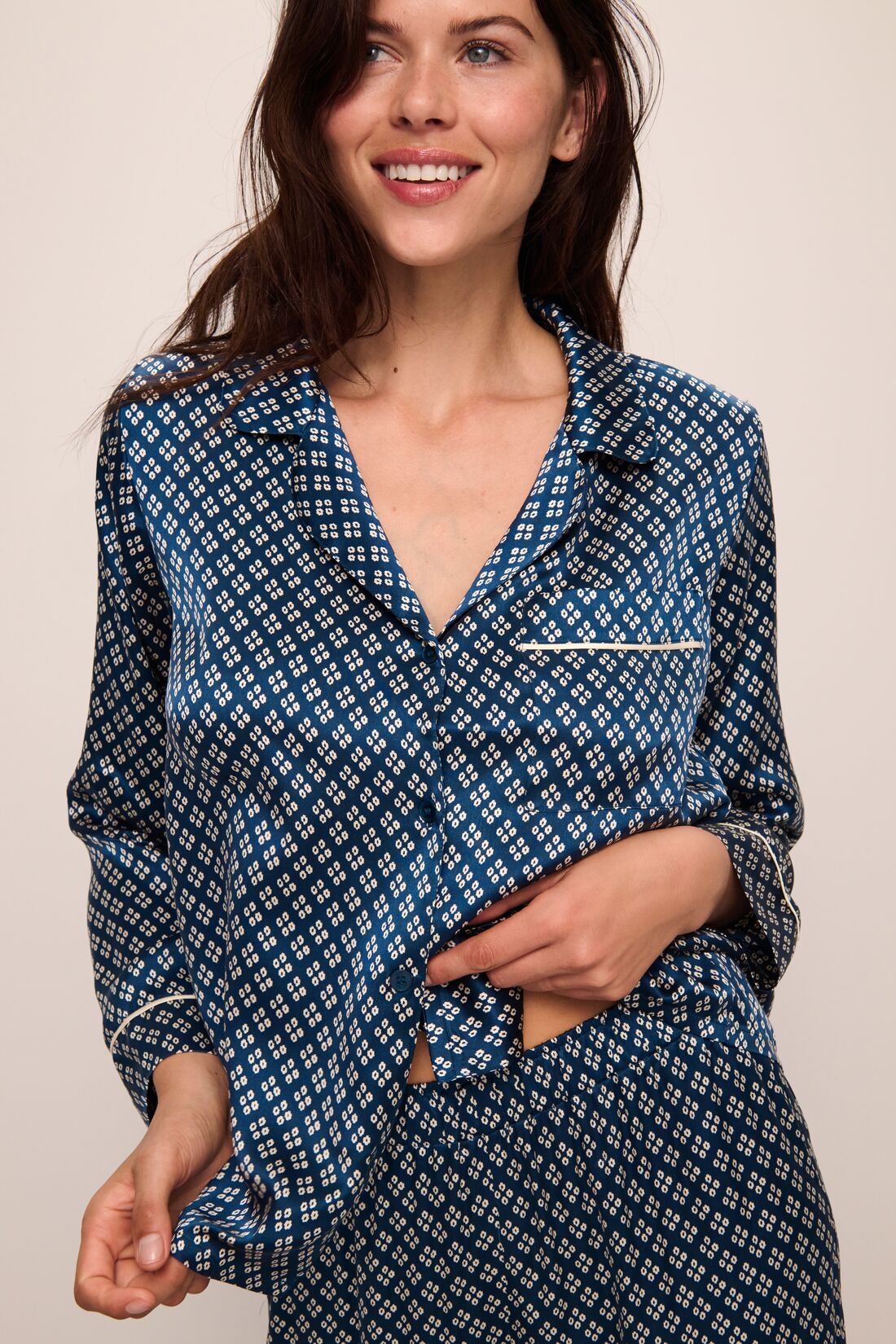 Model wears Inez Washable Silk Printed Long PJ Set in Petite Batik Indigo Blue/Bone.