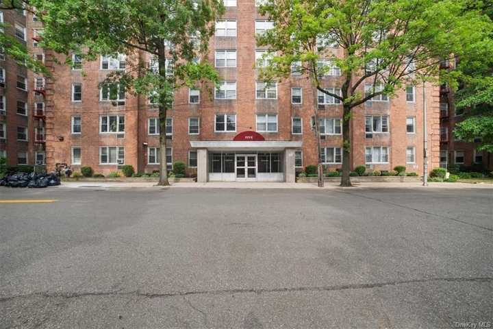 5 Sadore Lane # 2M, Yonkers, NY 10710, Yonkers, NY 10710