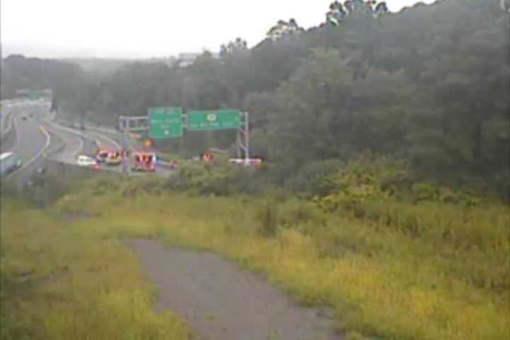 Crash On Thruway Blocks Exit Ramp In Westchester