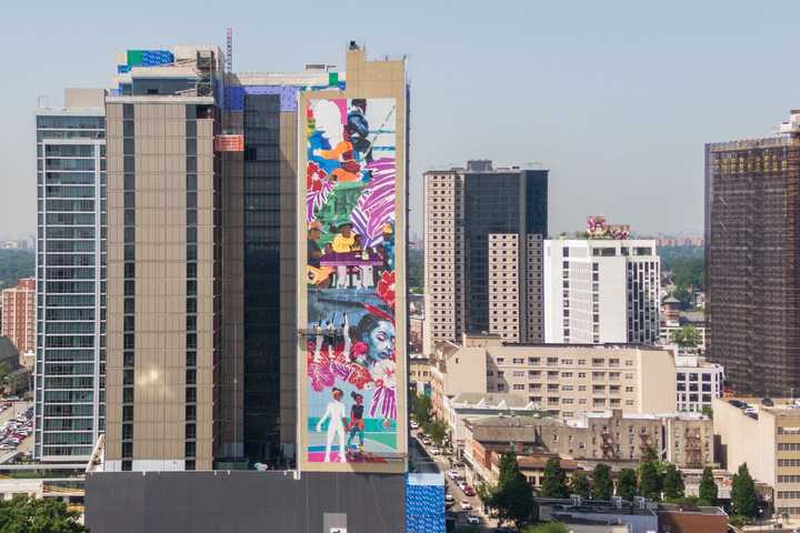 Massive 20-Story-Tall Mural Finished In Westchester After 2 Months Of Painting