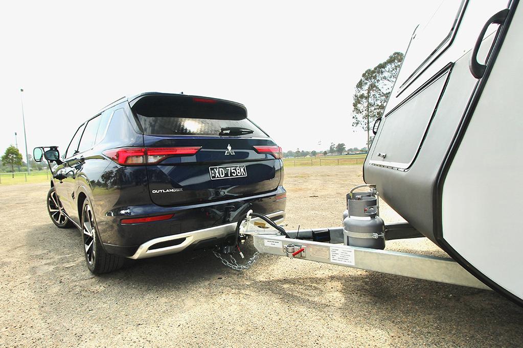 mitsubishi outlander exceed tow test 7105