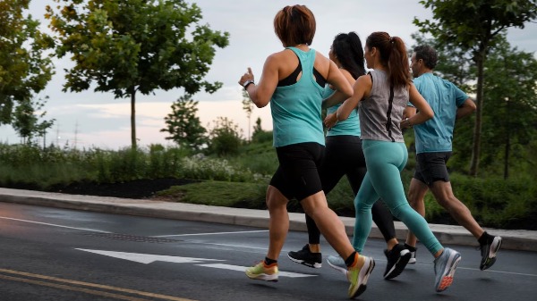 Estudo aponta que antidepressivos e corrida têm os mesmos benefícios. (Foto: Reprodução/ Freepik) - Foto: Divulgação