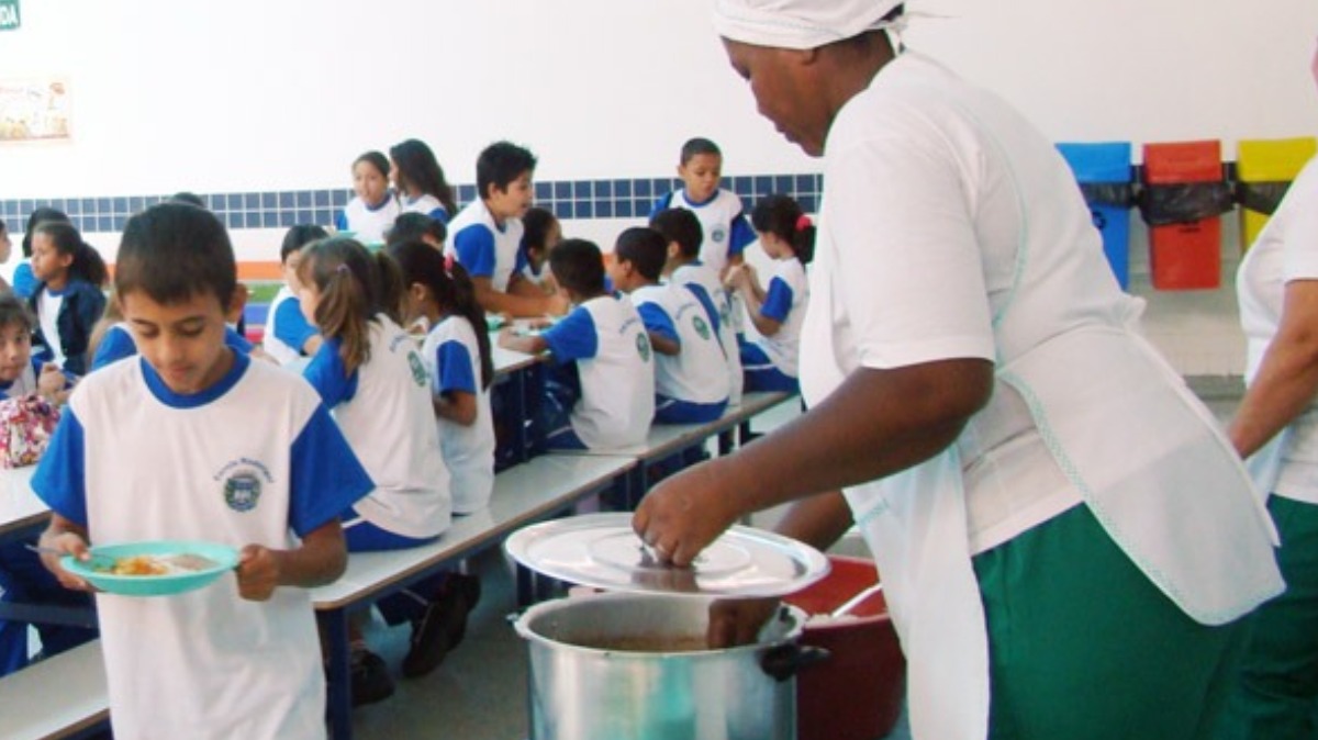 Mesmo em recesso, escolas da rede estadual mantém merenda para alunos. (Foto: Divulgação/Prefeitura) - Foto: Divulgação