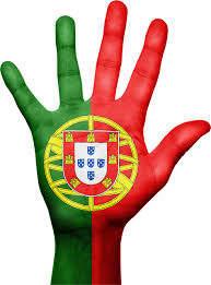 Bandeira de portugal) is a rectangular bicolour with a field divided into green on the hoist, and red on the fly. Reisebericht Portugal Vom Altentejo Der Algarve Und Der Pulsierenden Stadt Lissabon Die Reiseboutique Gbr