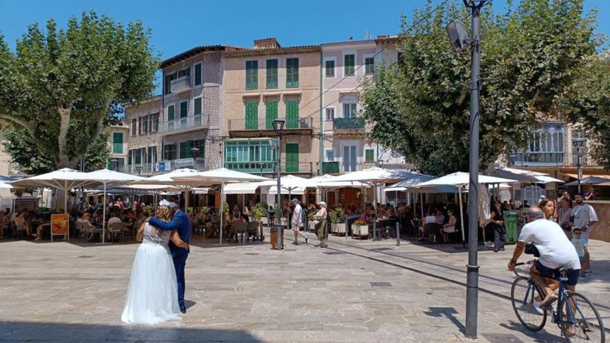 Turismo nupcial en Mallorca: Las bodas entre extranjeros copan la agenda de la parroquia de Sóller