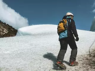 Los mejores crampones para caminar por la nieve con soltura y sin cansarte