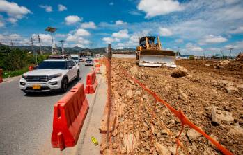 Las obras buscan mejorar las condiciones para el tráfico vehicular en el Oriente antioqueño. FOTO: Esneyder Gutiérrez