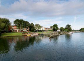 Thumbnail for The Runnymede on Thames