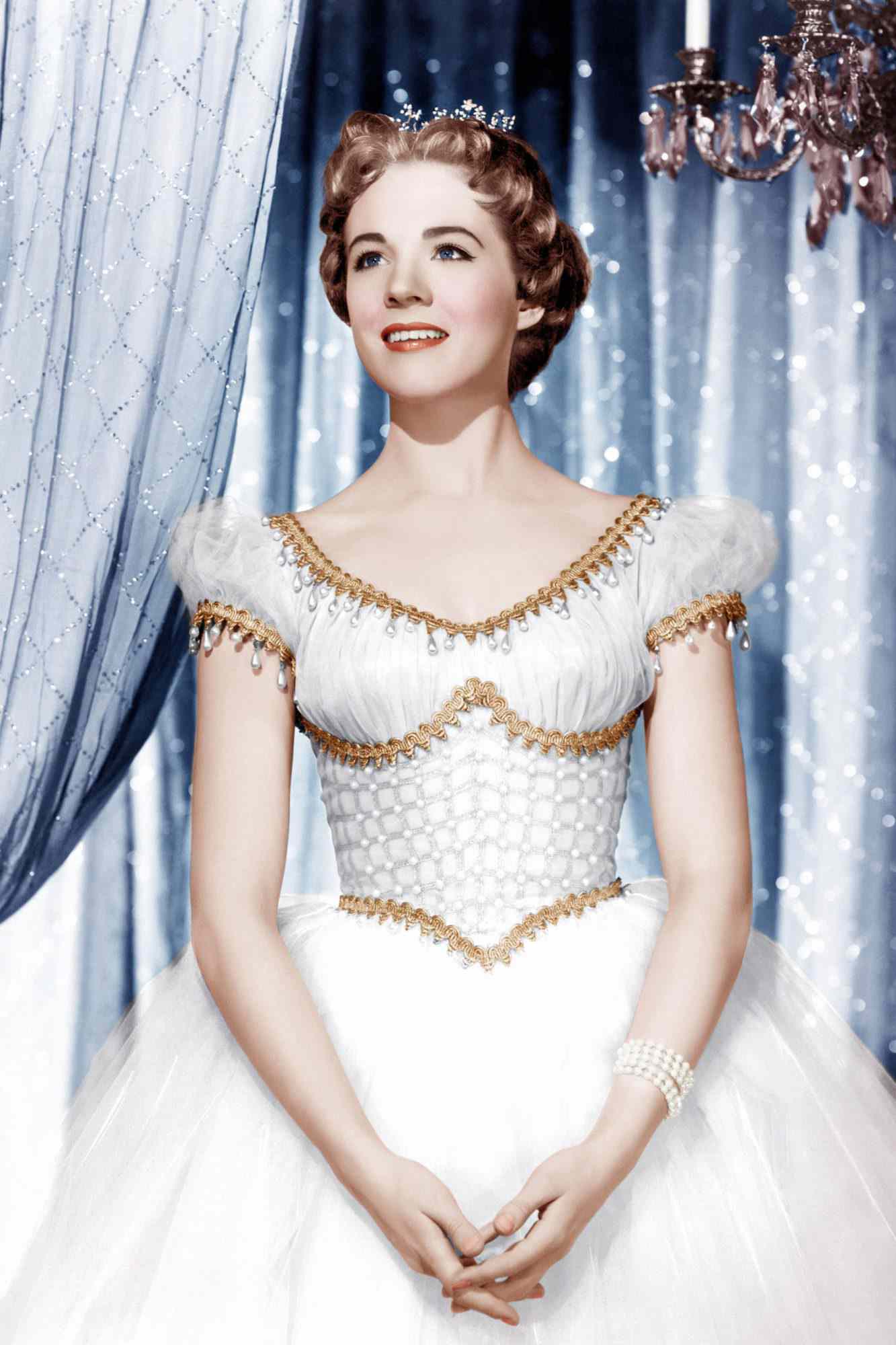 CINDERELLA, Julie Andrews, aired March 31, 1957