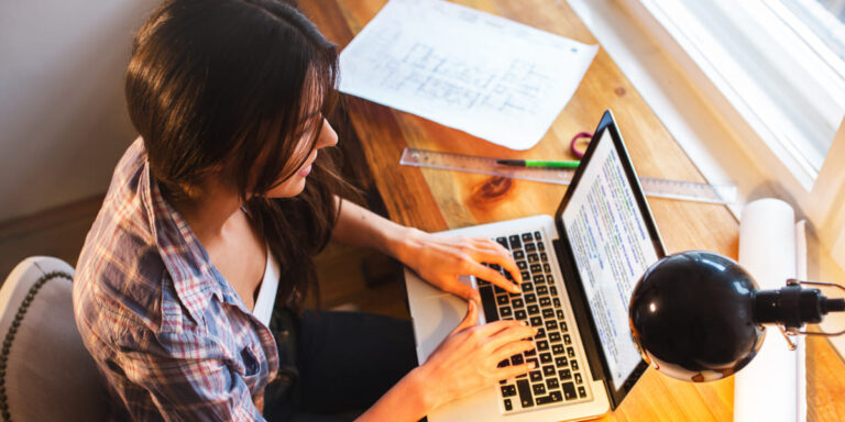 Lettre de motivation pour un premier emploi : modèles et conseils