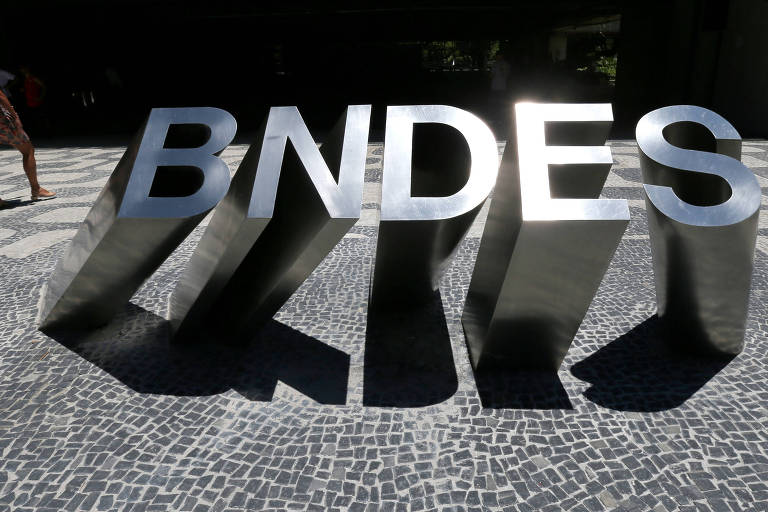 BNDES prevê financiar saneamento e mobilidade com até R$ 12 bi do FGTS