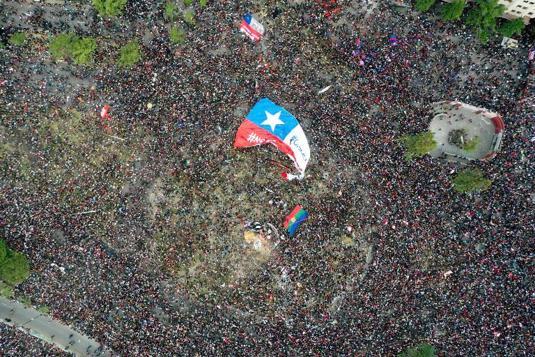 América Latina ainda vive rescaldo dos protestos de 2019, ano que não acabou