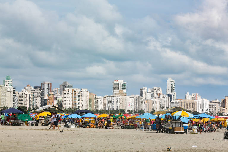 Uma caipirinha na praia compensa as sete horas no congestionamento, mas e quem não pode viajar?