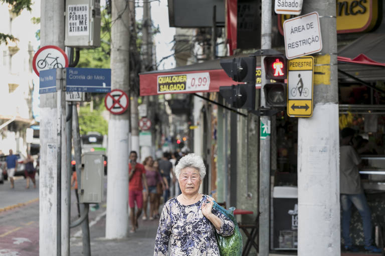 Esquina das ruas Correia de Melo e Três Rios, no Bom Retiro