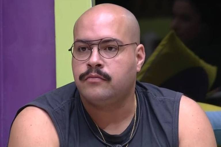 Boninho diz que deu 'graças a Deus' quando Tiago Abravanel saiu do BBB 22