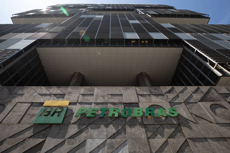 Entrave no Senado cria dúvida sobre comando do conselho da Petrobras