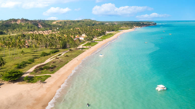 Maragogi manda bem como 'Caribe brasileiro' com suas piscinas naturais