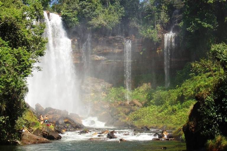 Conheça 10 cachoeiras imperdíveis para visitar no Brasil