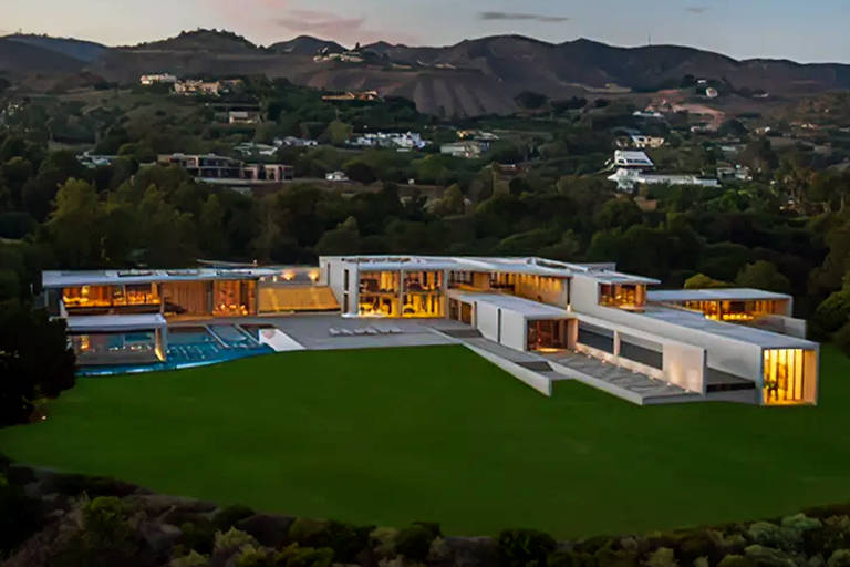 Jay-Z e Beyoncé compram casa por US$ 200 milhões