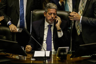 O presidente da Câmara, Arthur Lira, durante sessão de votação da Reforma Tributária