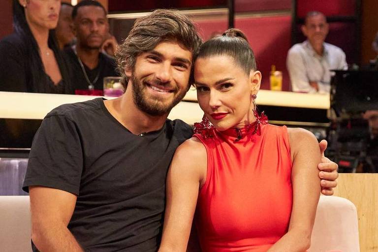 Deborah Secco e Hugo Moura se separam