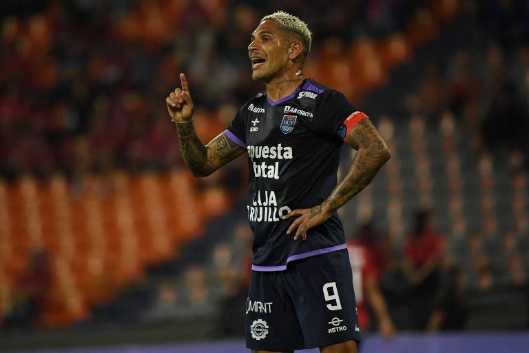 Falsos agentes desviaram R$ 2 milhões de FGTS de Paolo Guerrero, afirma PF